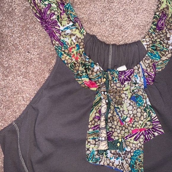 Burning Torch Tank With Colorful Neckline - Picture 7 of 16